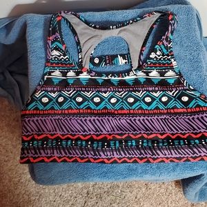 Geo pattern Born Primitive Sports Bra. XL.